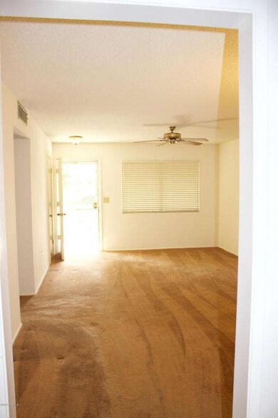 14014 N Thunderbird Blvd, Sun City, AZ 85351 - photo 7