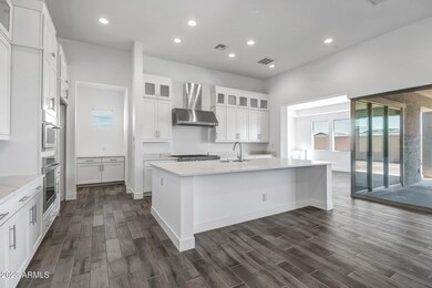 ELE 1280 Kitchen