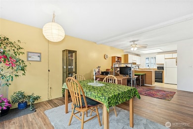 8823 Holly Dr unit H204, Everett, WA 98208 - photo 5