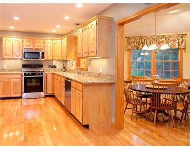 13 Crystal Dr, Franklin, MA 02038 - photo 3