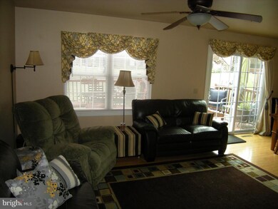 4000 Parkside Ct, Mount Joy, PA 17552 - photo 3