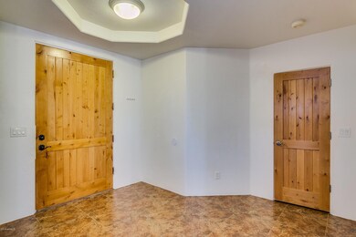 16th-Foyer