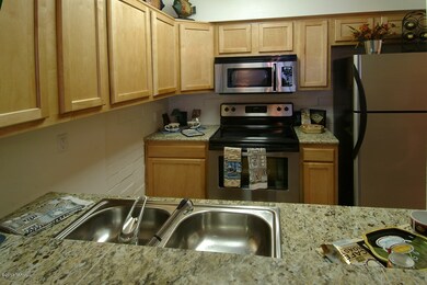 campus walk- kitchen _2