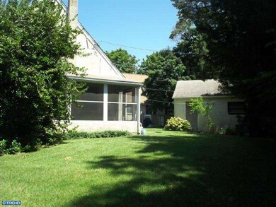 316 Woodlyn Cir, Woodlyn, PA 19094 - photo 2