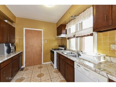 1003 Bristol Ave, Westchester, IL 60154 - photo 3