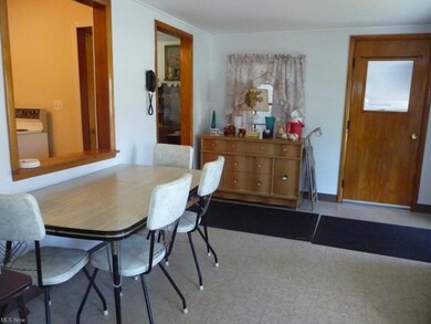 695 N Chillicothe Rd, Aurora, OH 44202 - photo 4