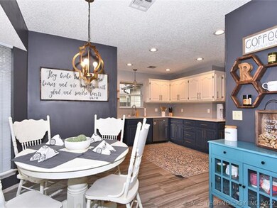 4008 S Poplar Ave, Broken Arrow, OK 74011 - photo 7