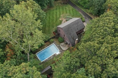 8 Neck Hill Rd, Mendon, MA 01756 - photo 3