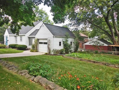 814 Princeton Ave, Ann Arbor, MI 48103 - photo 5