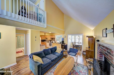 1027 Hidden Valley Ct, Lake Ariel, PA 18436 - photo 5