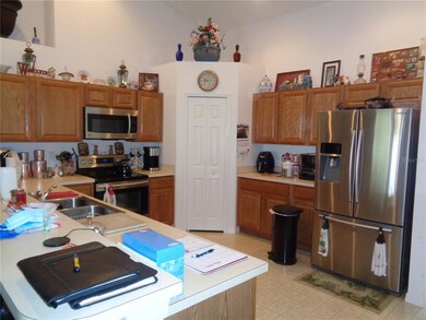 568 Hatchwood Dr, Haines City, FL 33844 - photo 3