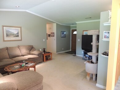 25 Dining room to Living room view2