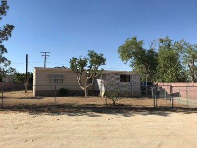 5529 Leslie Ave, Rosamond, CA 93560 - photo 2