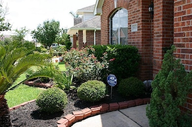 10135 Lazy Lagoon, Houston, TX 77065 - photo 2