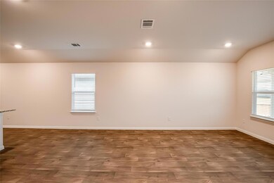 490 Evergreen Sumac Loop, Kyle, TX 78640 - photo 6