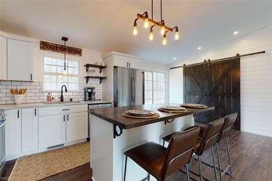 375 S Chillicothe Rd, Aurora, OH 44202 - photo 5