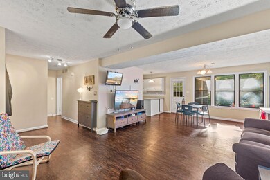 23274 Laurel Hill Dr, California, MD 20619 - photo 3