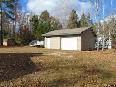 5305 Edgewood Rd, Lewiston, MI 49756 - photo 4