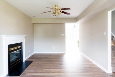 Gas Fireplace and Ceiling Fan