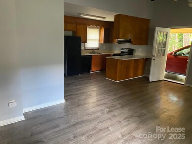 120 W Hudson St, Monroe, NC 28112 - photo 4