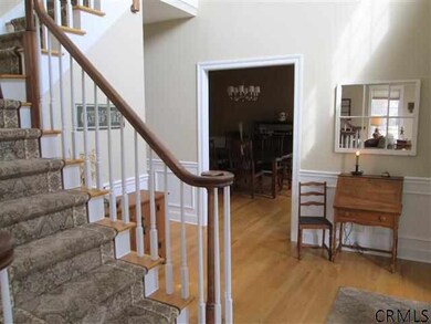 31 Fieldstone Dr, Delmar, NY 12054 - photo 2