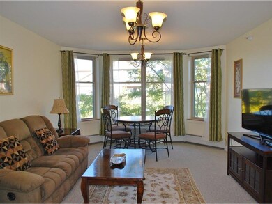 409 Farrell St unit 310, South Burlington, VT 05403 - photo 5