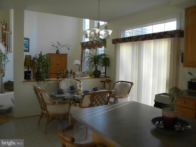 7613 Stratfield Ln, Laurel, MD 20707 - photo 5