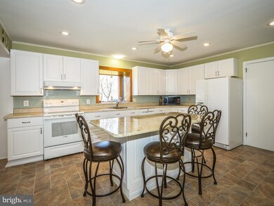 419 E Summit St, Souderton, PA 18964 - photo 7