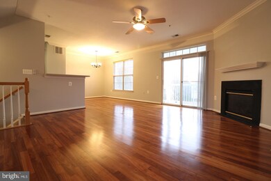 13109 Marcey Creek Rd, Herndon, VA 20171 - photo 7