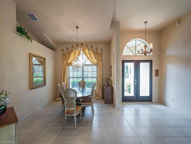 Dining & Entry