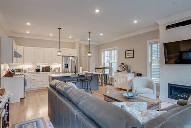 17 Elmwood St unit 2, Somerville, MA 02144 - photo 3