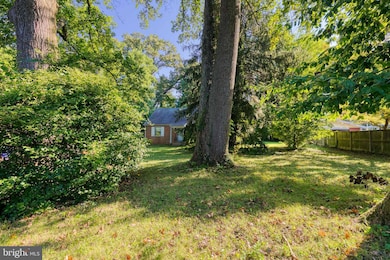 11423 Mapleview Dr, Silver Spring, MD 20902 - photo 7