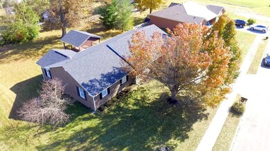 93 Hughes Ave, Berea, KY 40403 - photo 6