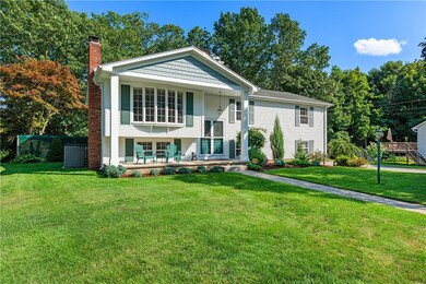 5 Lucille Dr, Greenville, RI 02828 - photo 2