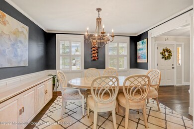 7 - Dining Room