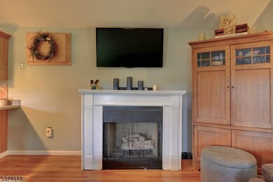 34 N Railroad Ave, Mahwah, NJ 07430 - photo 6