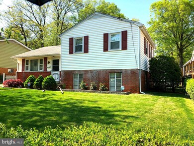 9504 Tuckerman St, Lanham, MD 20706 - photo 3