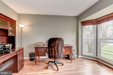 5701 Hampton Forest Way, Fairfax, VA 22030 - photo 5