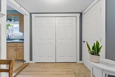 4 Beacon St, Livermore Falls, ME 04254 - photo 5