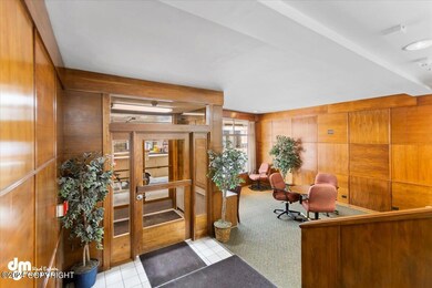 05-Lobby_IMG_9702_SSW