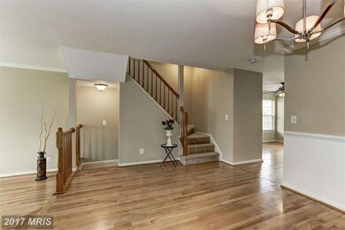 2554 James Monroe Cir, Herndon, VA 20171 - photo 3