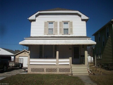 2037 E 30th St, Lorain, OH 44055 - photo 3