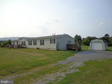 317 Kathys Ln, Hedgesville, WV 25427 - photo 3