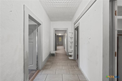 1014 S 3rd St, Temple, TX 76504 - photo 4