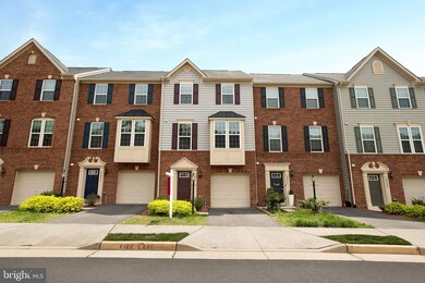 22856 Lacey Oak Terrace, Sterling, VA 20166 - photo 2