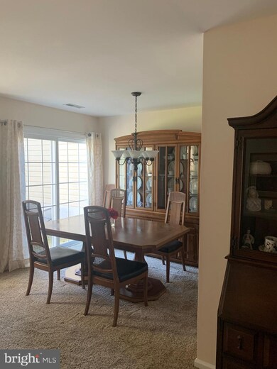 377 Radford Ct, Glen Mills, PA 19342 - photo 4