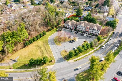 304 Baughmans Ln unit B, Frederick, MD 21702 - photo 3