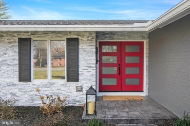 13015 Blue Ridge Rd, Hagerstown, MD 21742 - photo 2