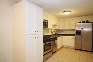 184 Cannongate Rd unit 184, Nashua, NH 03063 - photo 4