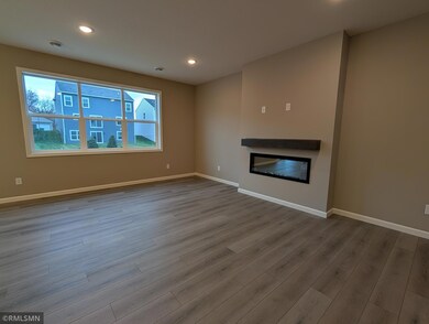 10452 Goodview Ave S, Cottage Grove, MN 55016 - photo 7